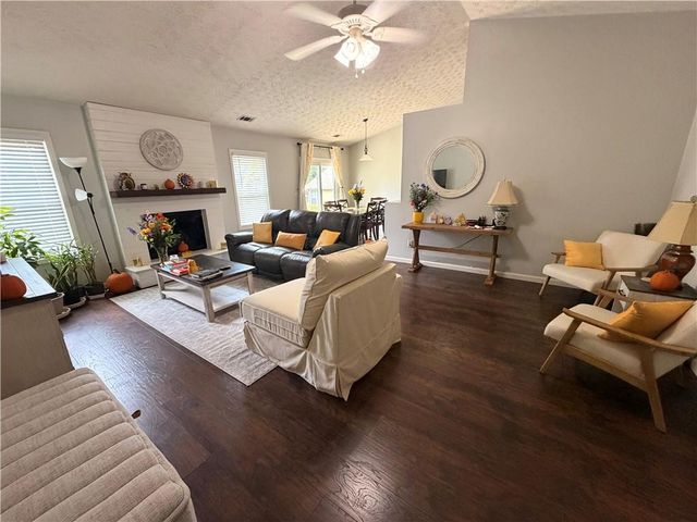 920 River Rock Drive, Woodstock, GA 30188