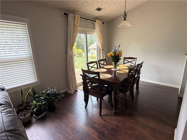 920 River Rock Drive, Woodstock, GA 30188