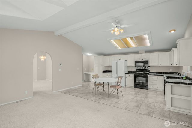 23606 Lake Dr W, Bothell, WA 98021