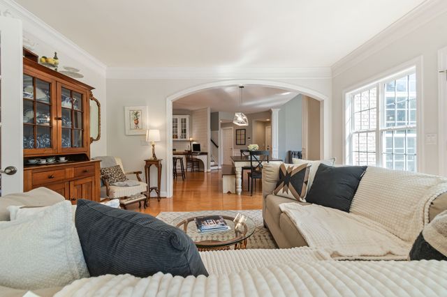 9015 Grey Pointe Ct, Brentwood, TN 37027