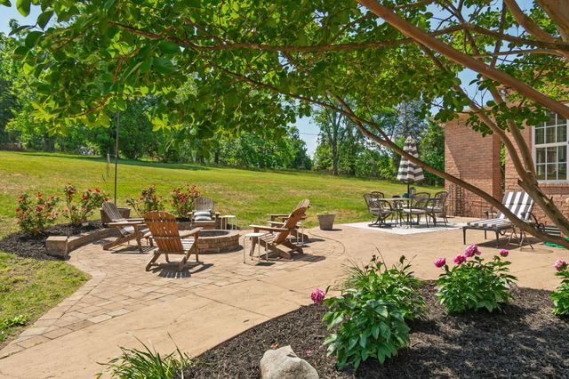 9015 Grey Pointe Ct, Brentwood, TN 37027