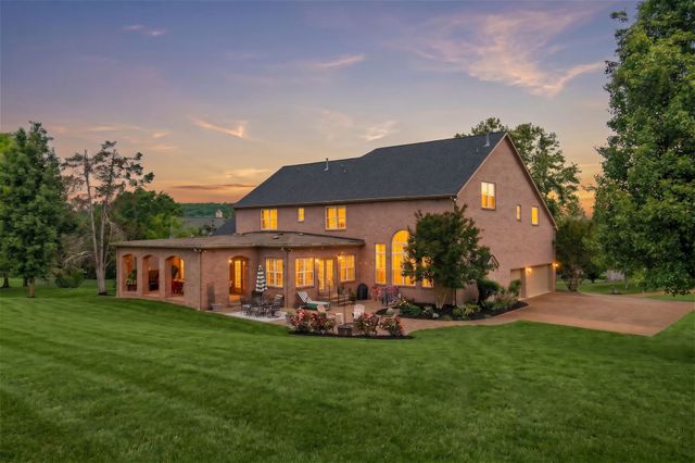 9015 Grey Pointe Ct, Brentwood, TN 37027