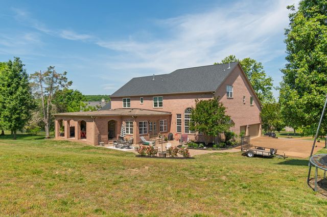 9015 Grey Pointe Ct, Brentwood, TN 37027