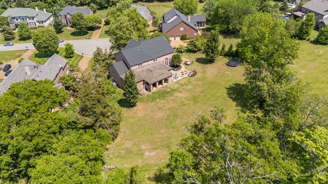9015 Grey Pointe Ct, Brentwood, TN 37027