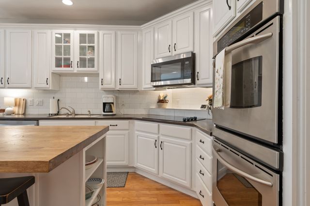 9015 Grey Pointe Ct, Brentwood, TN 37027