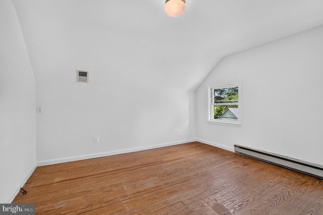 750 N GEORGE MASON DR, Arlington, VA 22203