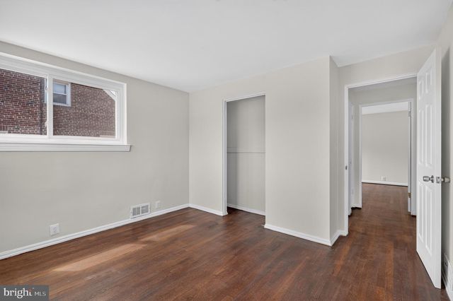 750 N GEORGE MASON DR, Arlington, VA 22203