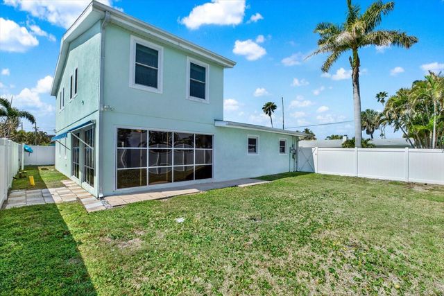 203 163RD AVENUE, Redington Beach, FL 33708