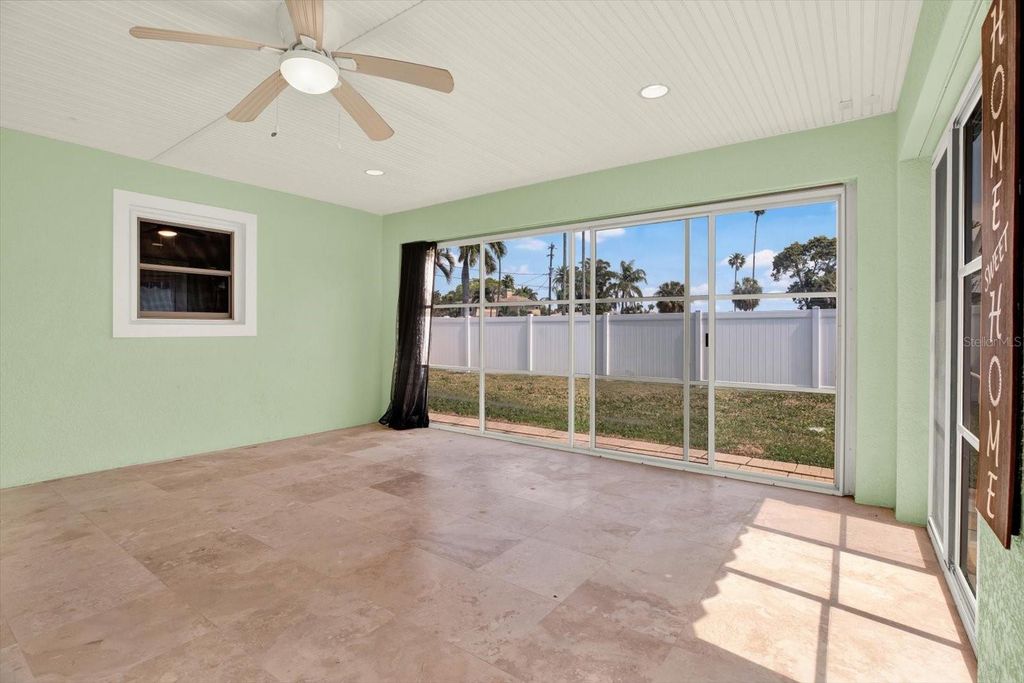 Image 25 of property listing at 203 163RD AVENUE, Redington Beach, FL 33708