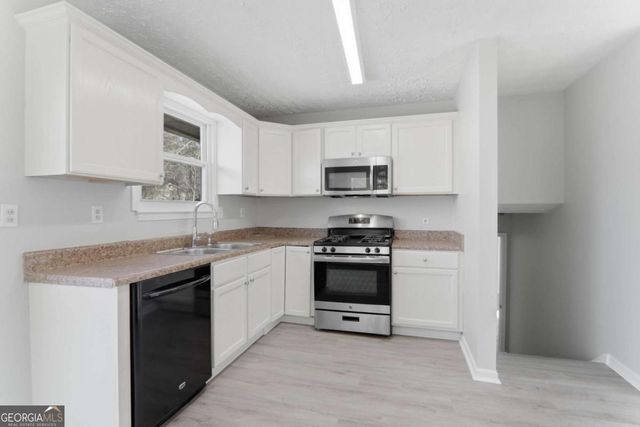 499 Strickland Court, Lawrenceville, GA 30046