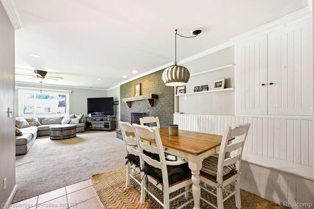9034 Elmhurst Avenue, Plymouth Charter Township, MI 48170
