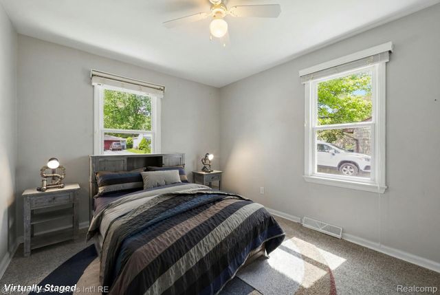 9034 Elmhurst Avenue, Plymouth Charter Township, MI 48170