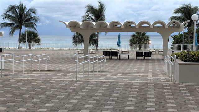 5701 Collins Ave 1105, Miami Beach, FL 33140