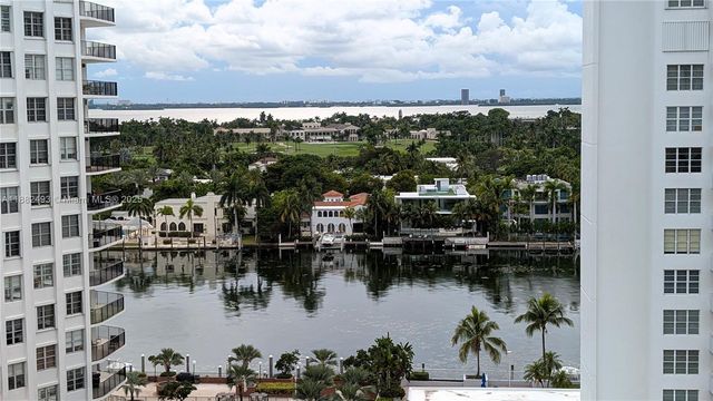 5701 Collins Ave 1105, Miami Beach, FL 33140