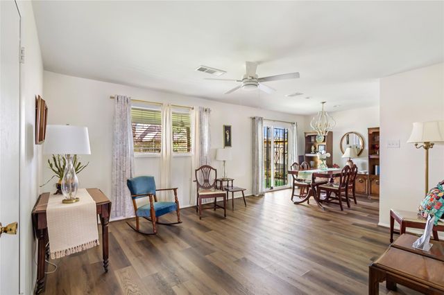 14210 Woodforest Boulevard, Houston, TX 77015