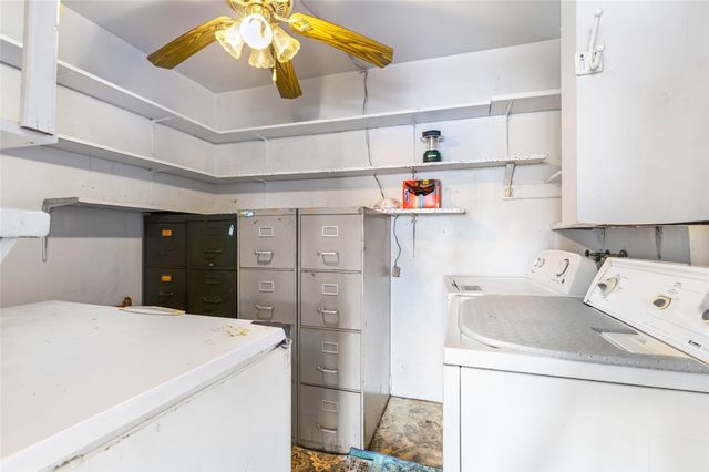 14210 Woodforest Boulevard, Houston, TX 77015