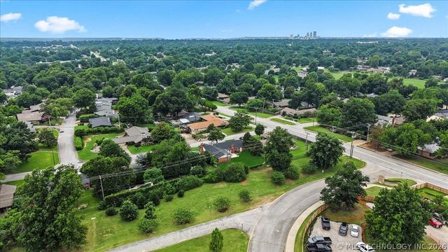 4111 S Sandusky Avenue, Tulsa, OK 74135