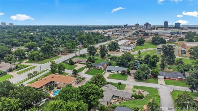 4111 S Sandusky Avenue, Tulsa, OK 74135