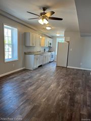 10241 Hegel Road, Goodrich, MI 48438