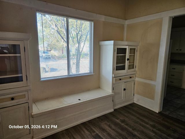 4908 9th Ave, Sacramento, CA 95820