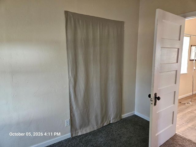 4908 9th Ave, Sacramento, CA 95820