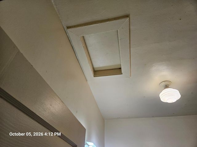 4908 9th Ave, Sacramento, CA 95820