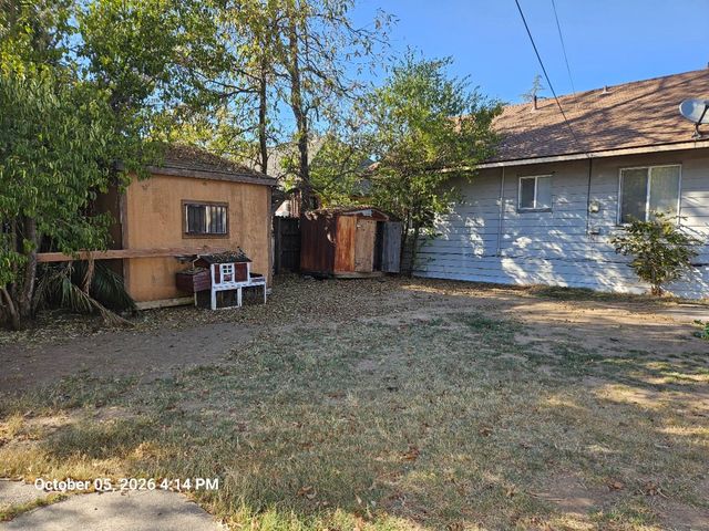 4908 9th Ave, Sacramento, CA 95820