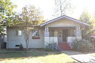 4908 9th Ave, Sacramento, CA 95820