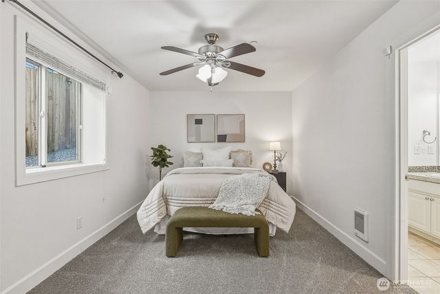 20042 94th Avenue NE, Bothell, WA 98011