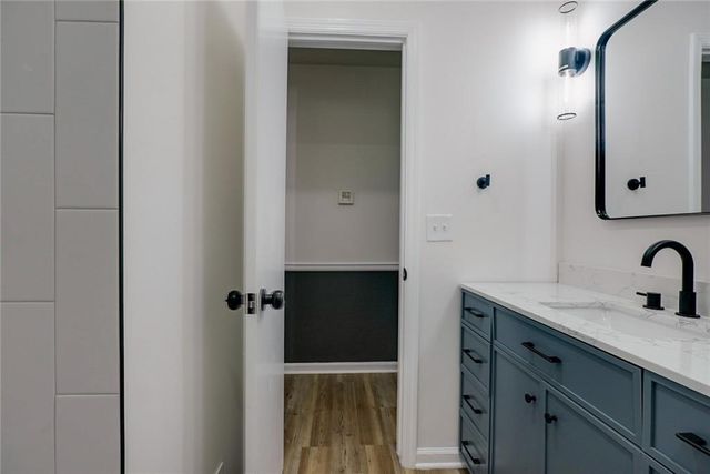9824 Lydia Avenue, Kansas City, MO 64131