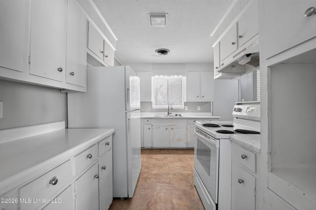 1947 Smallwood Street, Jackson, MS 39212