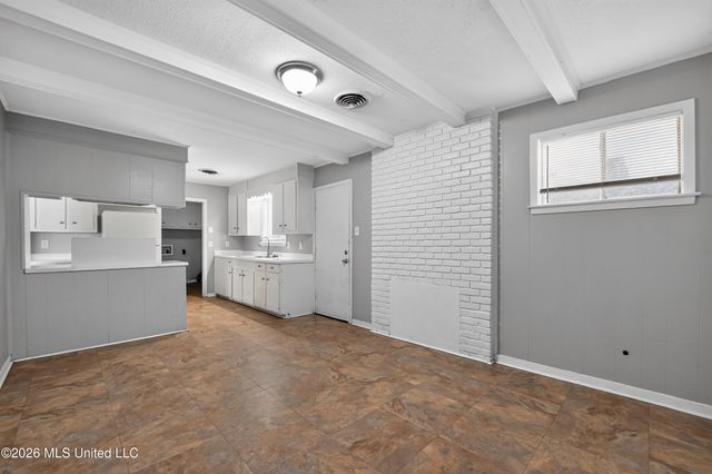 1947 Smallwood Street, Jackson, MS 39212
