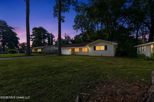 1947 Smallwood Street, Jackson, MS 39212