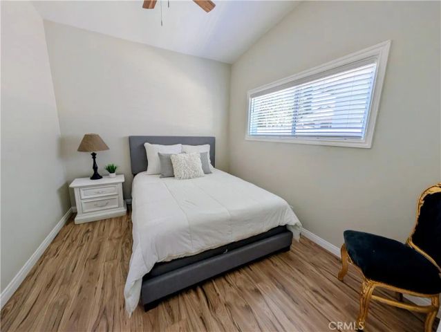 23130 Victory, Woodland Hills, CA 91367
