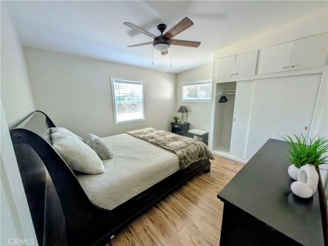 23130 Victory, Woodland Hills, CA 91367