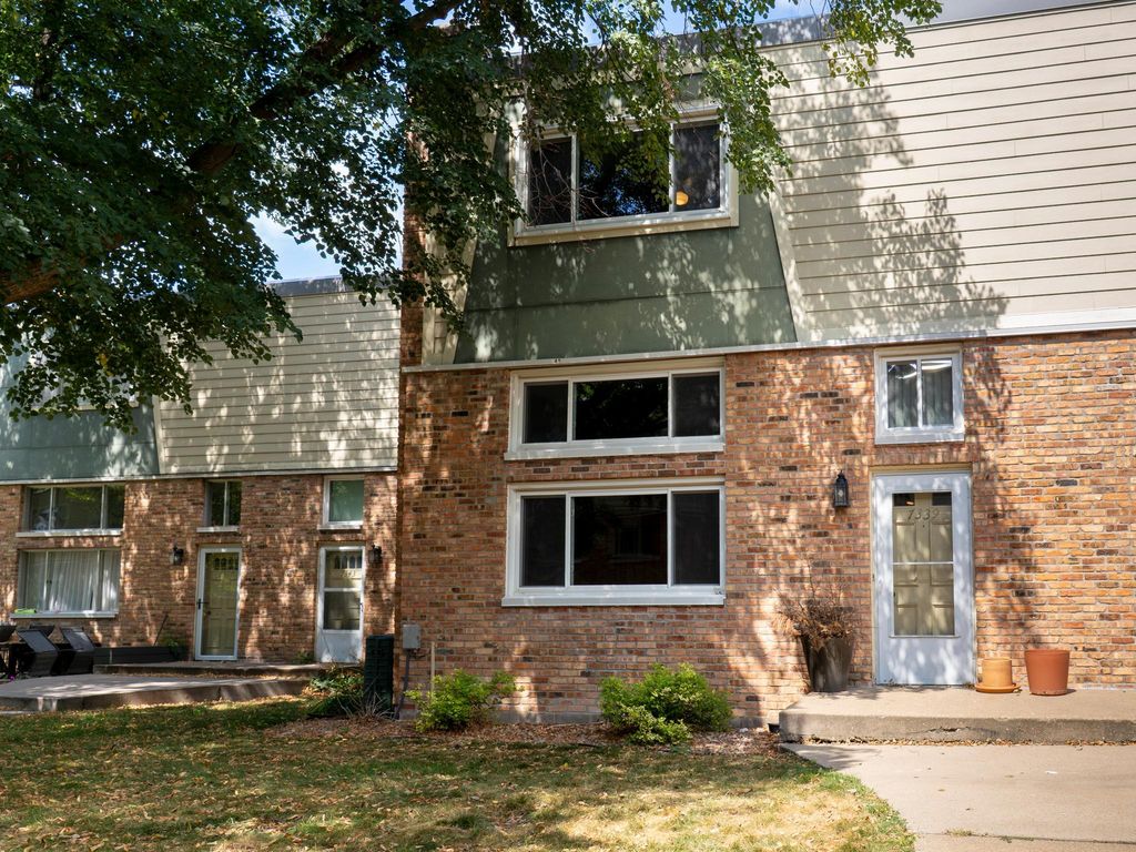 7339 W Franklin Avenue, Saint Louis Park, MN 55426 — photo 2