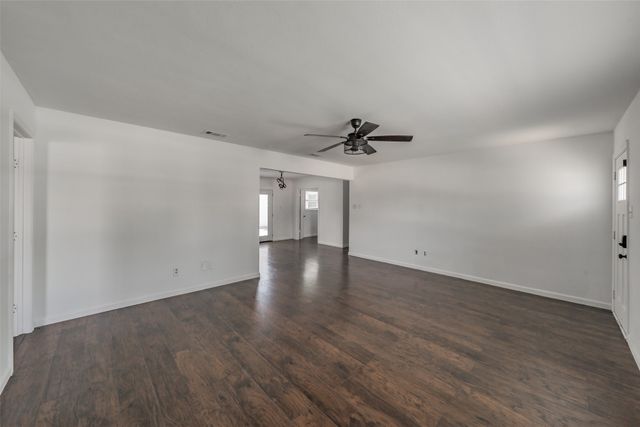 5602 Sayle Street, Greenville, TX 75402