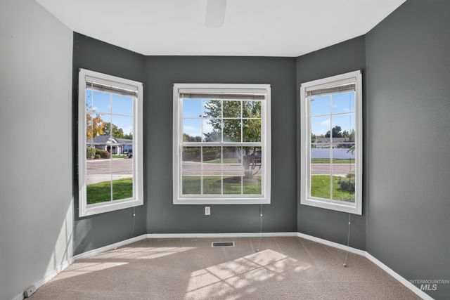 1245 S Common Ave, Boise, ID 83709