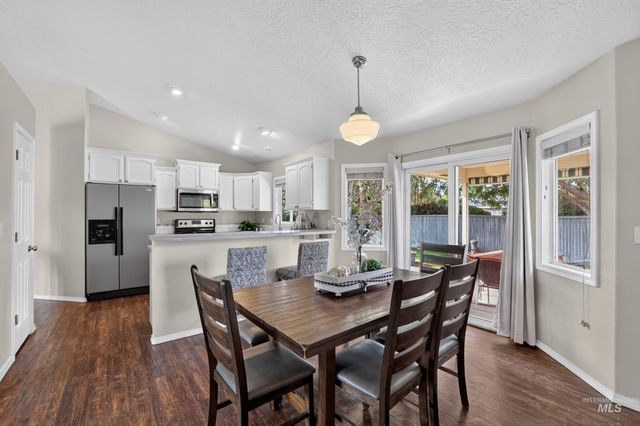1245 S Common Ave, Boise, ID 83709