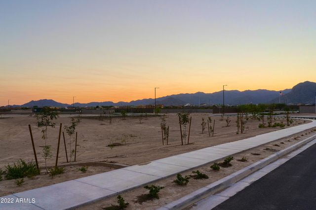 19201 W MISSOURI Avenue, Litchfield Park, AZ 85340