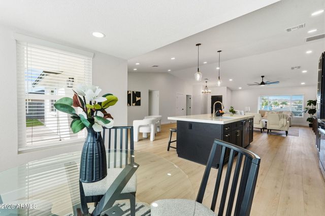 6529 S MARILYN ANN Drive, Tempe, AZ 85283