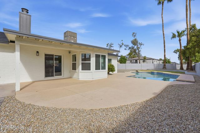 6529 S MARILYN ANN Drive, Tempe, AZ 85283