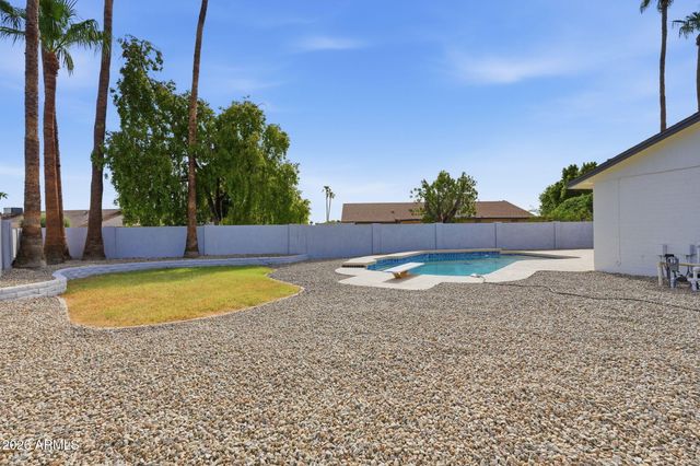 6529 S MARILYN ANN Drive, Tempe, AZ 85283