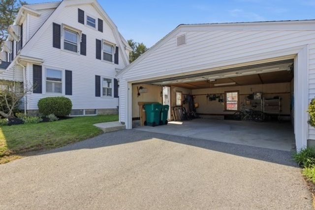 57 Cumberland Circle, Lynn, MA 01904