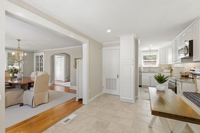 57 Cumberland Circle, Lynn, MA 01904