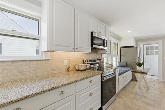 57 Cumberland Circle, Lynn, MA 01904