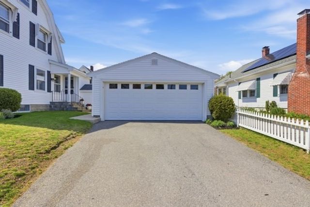 57 Cumberland Circle, Lynn, MA 01904
