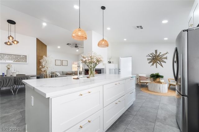 3312 Pond Run Circle, Las Vegas, NV 89117