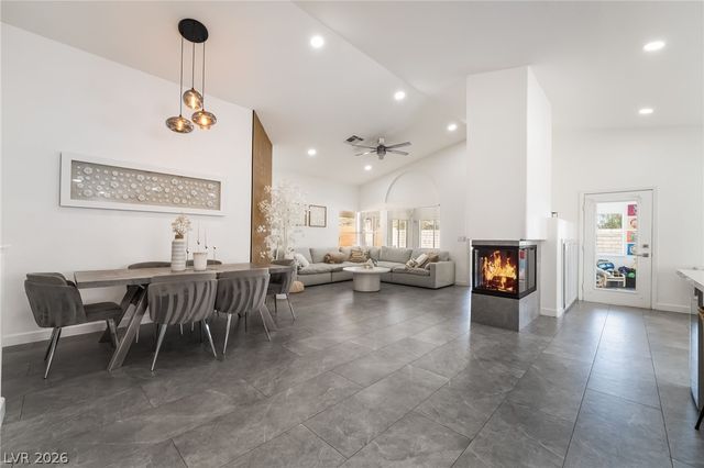 3312 Pond Run Circle, Las Vegas, NV 89117