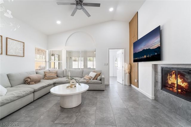 3312 Pond Run Circle, Las Vegas, NV 89117